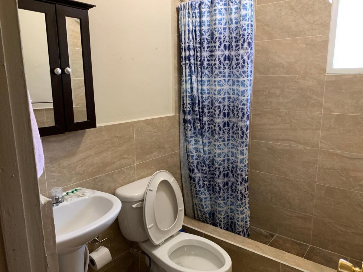 Casa De Pedro Entire Apartment Mangilao 外观 照片